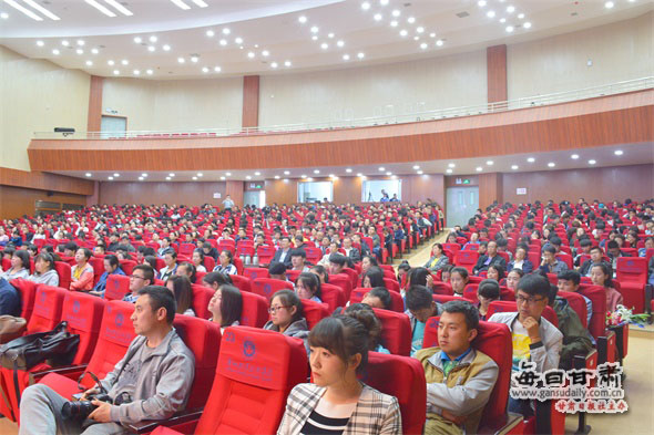 http://pic.gansudaily.com.cn/003/000/768/00300076826_8141e9e0.jpg