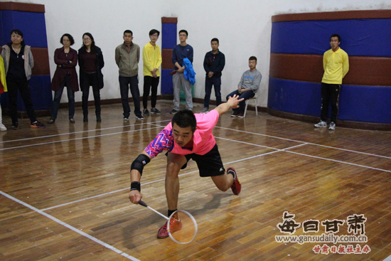 http://pic.gansudaily.com.cn/003/000/694/00300069487_3ad8cb83.jpg