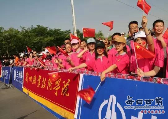 http://pic.gansudaily.com.cn/003/000/892/00300089232_7ec5125f.jpg