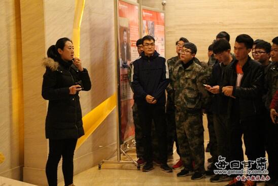 http://pic.gansudaily.com.cn/003/002/598/00300259825_d125f4ef.jpg