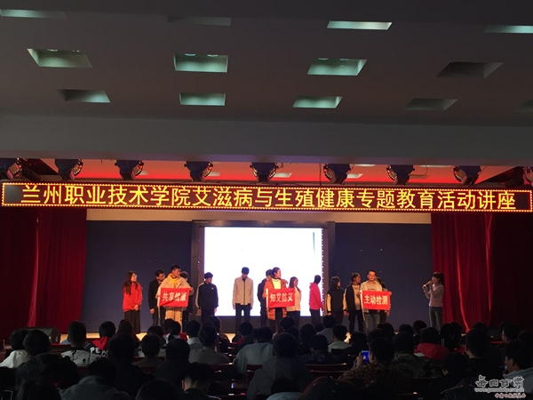 http://pic.gansudaily.com.cn/003/002/634/00300263426_2bf19ece.jpg